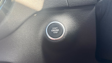 Volvo Xc40 2.0 B4P R DESIGN 5dr AWD Auto Petrol Estate